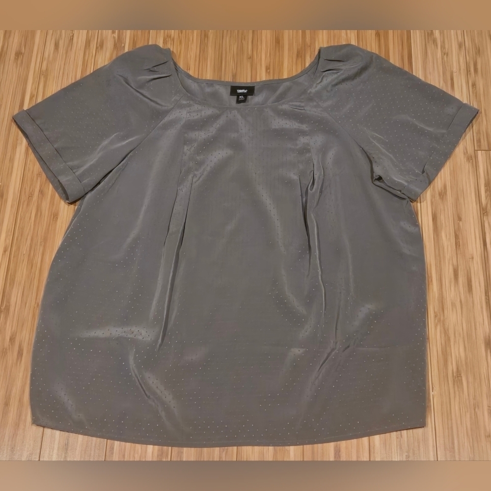NWOT Mossimo Charcoal Gray Women's Blouse